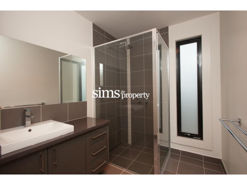 4/40 Legges Crescent, Prospect TAS 7250