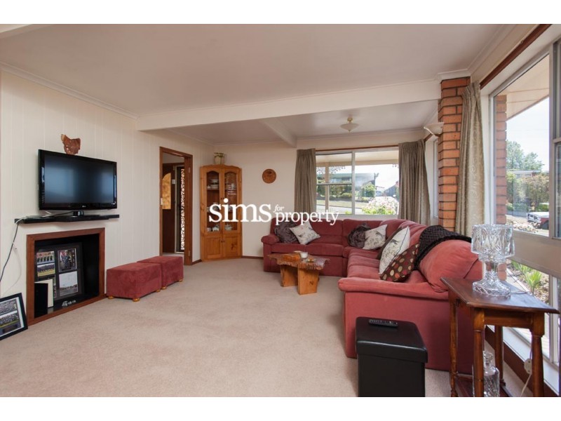 33 Chestnut Road, Youngtown TAS 7249