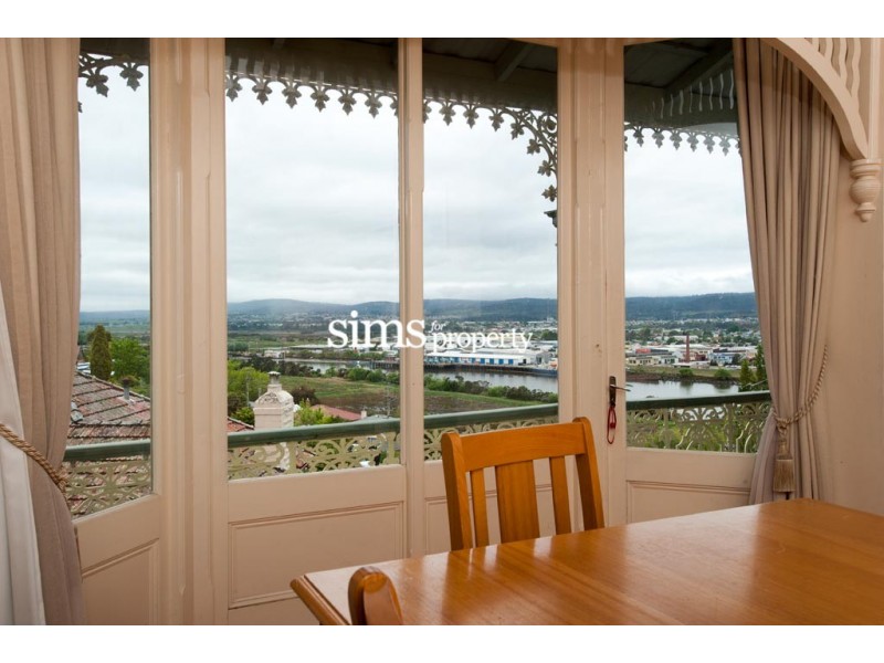 6 Gorge Road, Trevallyn TAS 7250