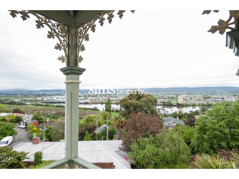 6 Gorge Road, Trevallyn TAS 7250