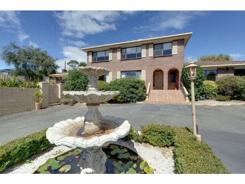 17 Vaux Street, West Launceston TAS 7250