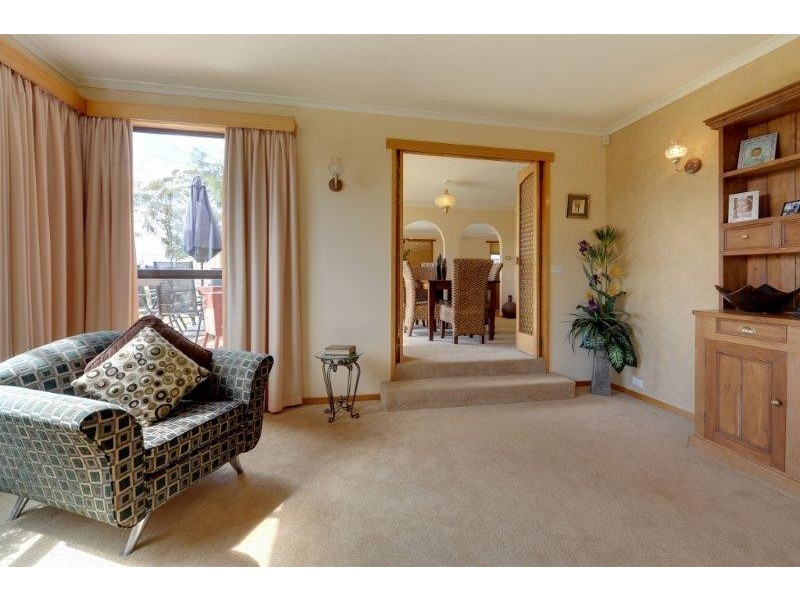 17 Vaux Street, West Launceston TAS 7250