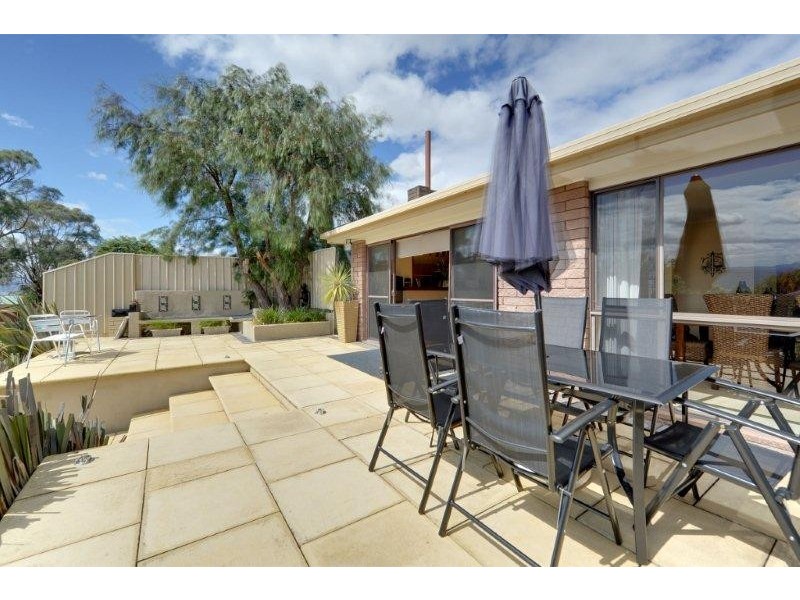 17 Vaux Street, West Launceston TAS 7250