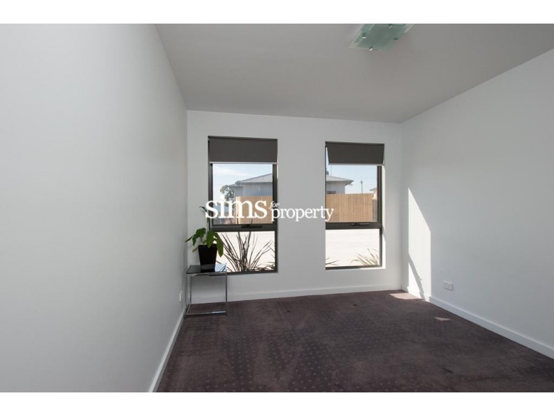 2/9 Pine Avenue, Newstead TAS 7250