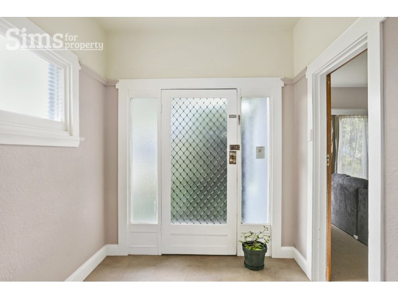 79 Hobart Road, Kings Meadows TAS 7249