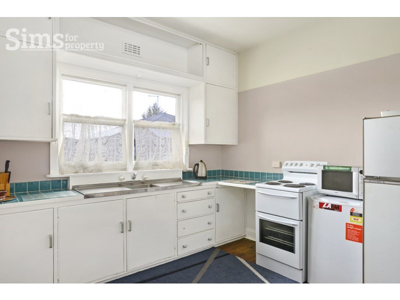 79 Hobart Road, Kings Meadows TAS 7249