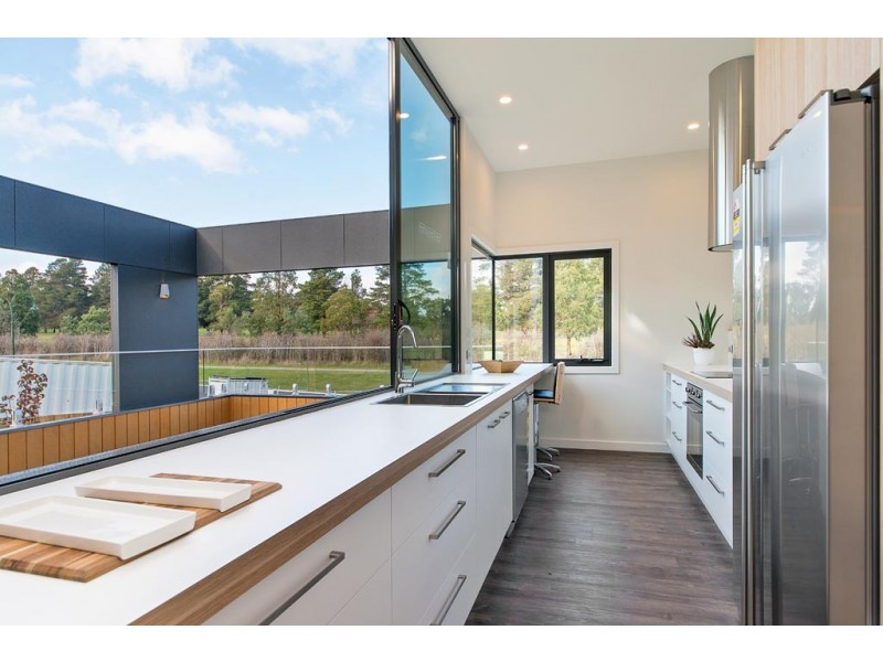 67 Parklands Parade, Newnham TAS 7248