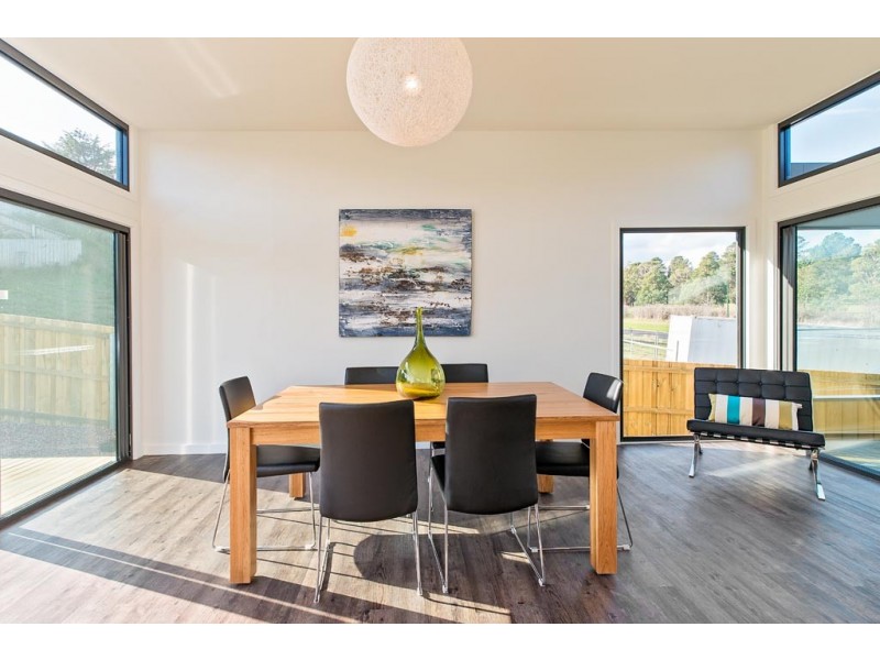 67 Parklands Parade, Newnham TAS 7248