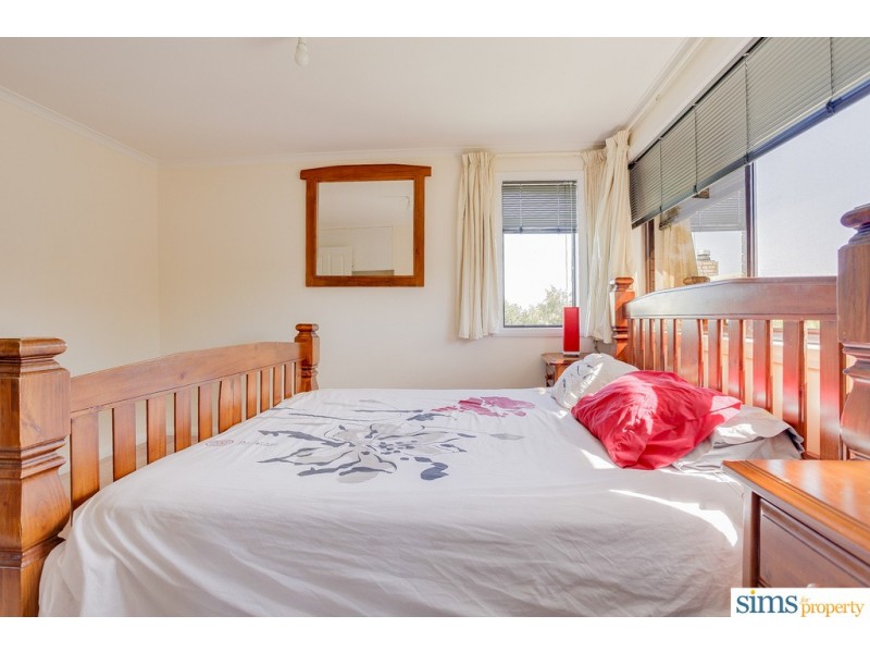 35 Hawthorn Street, Norwood TAS 7250