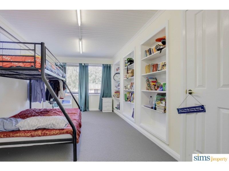 35 Hawthorn Street, Norwood TAS 7250