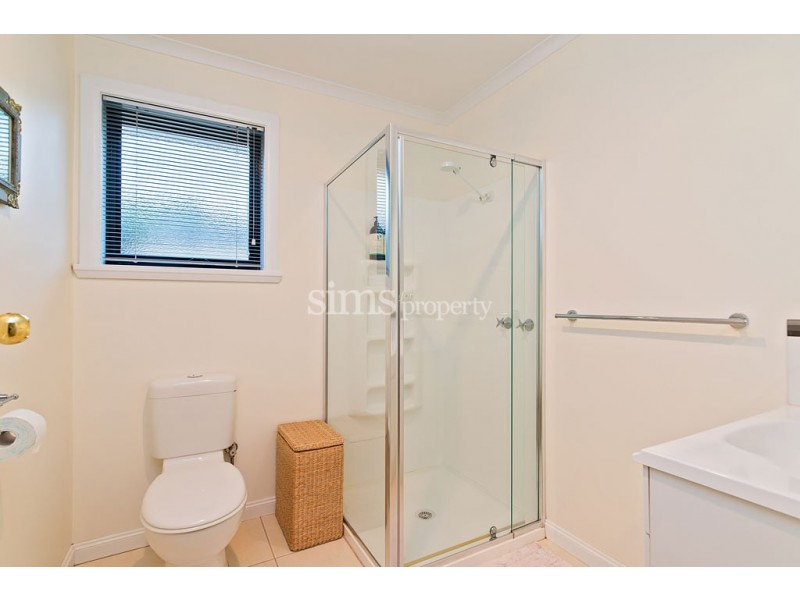 240 Penquite Road, Norwood TAS 7250