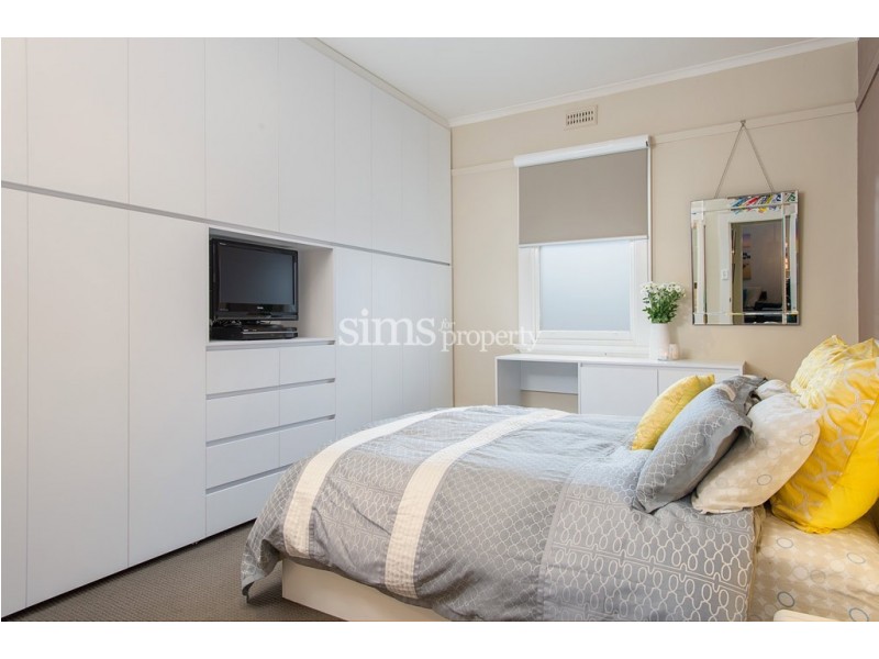 16 Douglas Street, Newstead TAS 7250