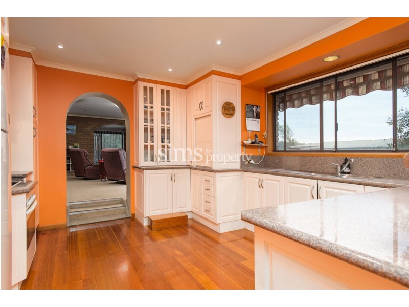 4 Summit Road, Trevallyn TAS 7250