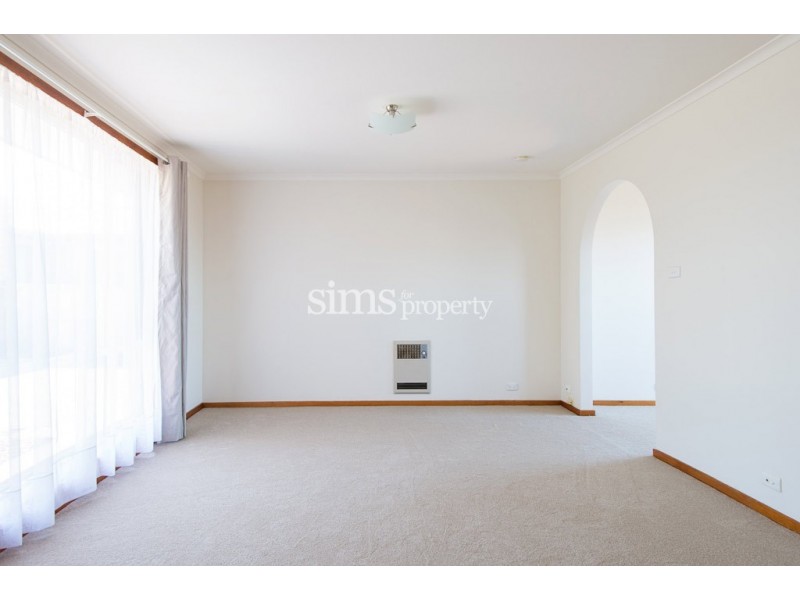 2/7 Pamela Court, Summerhill TAS 7250