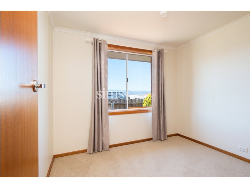 2/7 Pamela Court, Summerhill TAS 7250