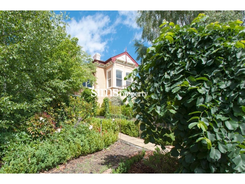 48 Forest Rd, Trevallyn TAS 7250