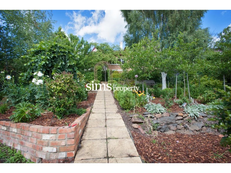 48 Forest Rd, Trevallyn TAS 7250