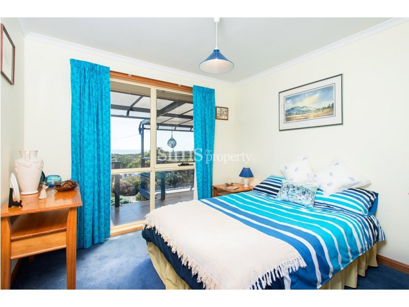 60 Beach Crescent, Greens Beach TAS 7270