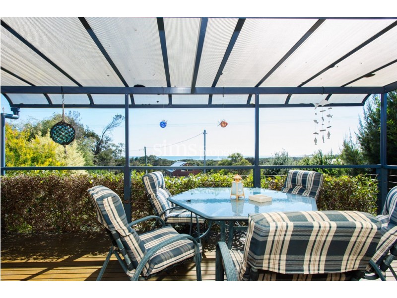 60 Beach Crescent, Greens Beach TAS 7270