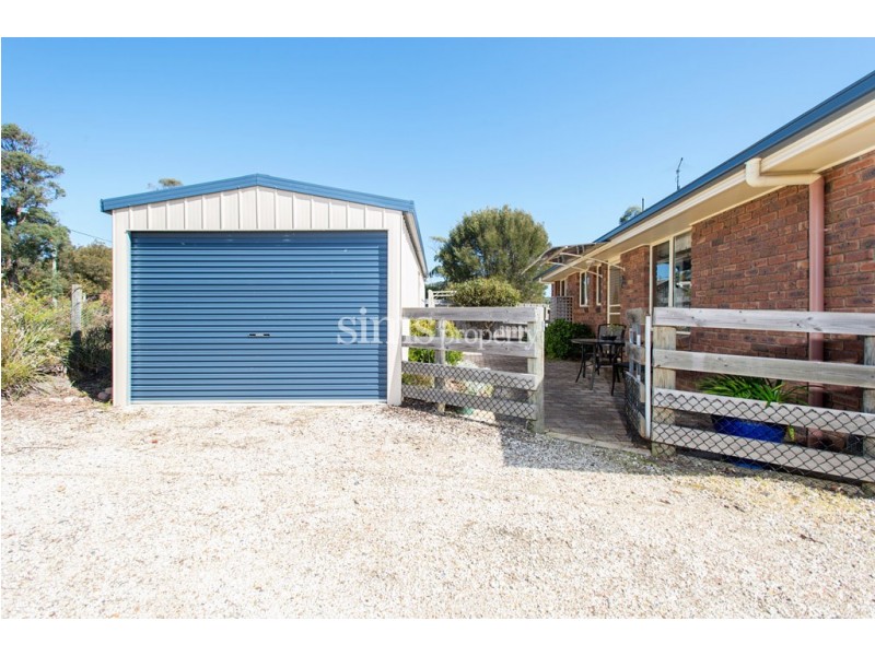 60 Beach Crescent, Greens Beach TAS 7270