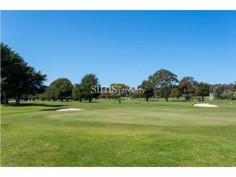 60 Beach Crescent, Greens Beach TAS 7270