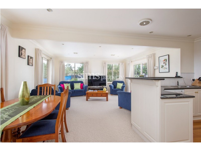 15 Michael Street, Summerhill TAS 7250