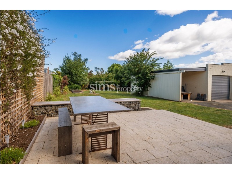 8 Freeland Crescent, Riverside TAS 7250