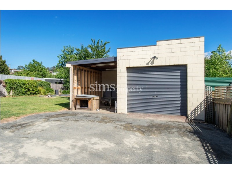 8 Freeland Crescent, Riverside TAS 7250