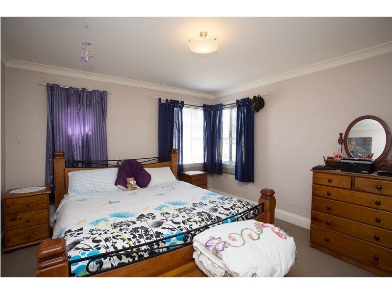 210 Hobart Road, Kings Meadows TAS 7249