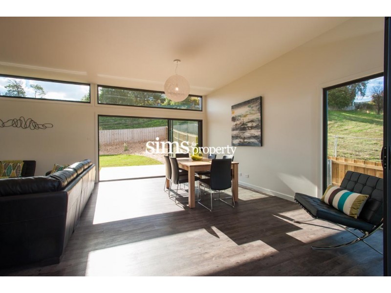 67 Parklands Parade, Newnham TAS 7248