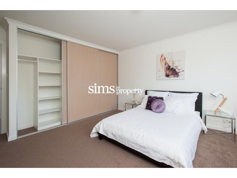 67 Parklands Parade, Newnham TAS 7248