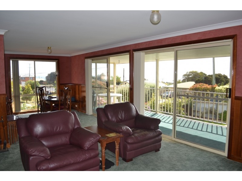 16 Albert Street, Bridport TAS 7262