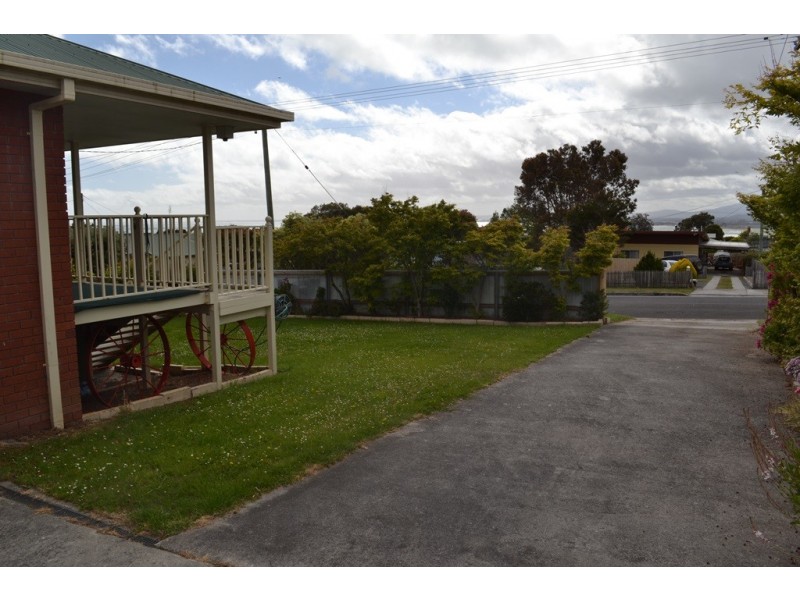 16 Albert Street, Bridport TAS 7262