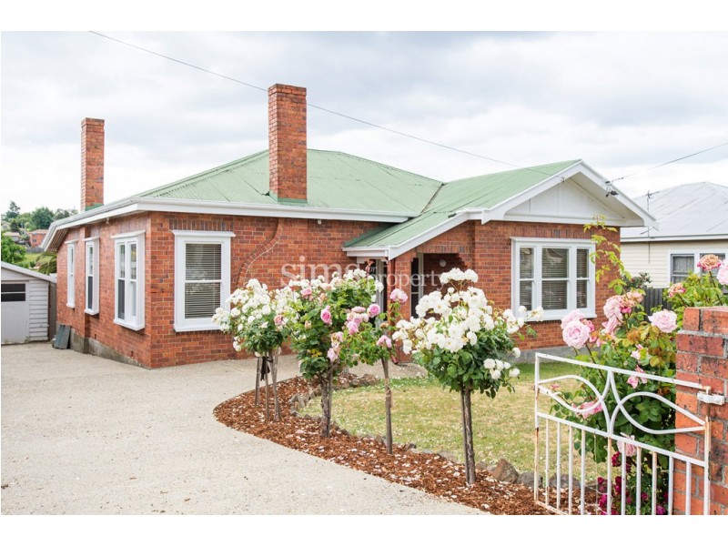 17 Pyenna Avenue, Kings Meadows TAS 7249