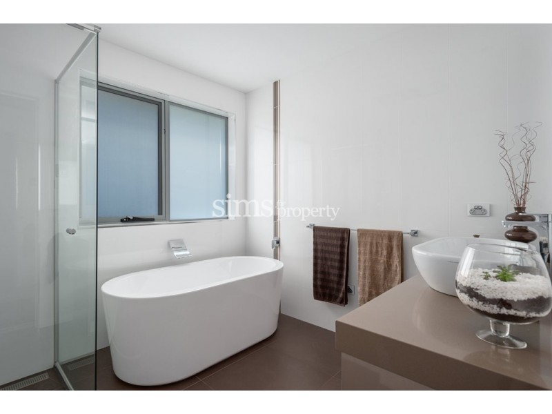 11 Palmerston Avenue, Prospect TAS 7250