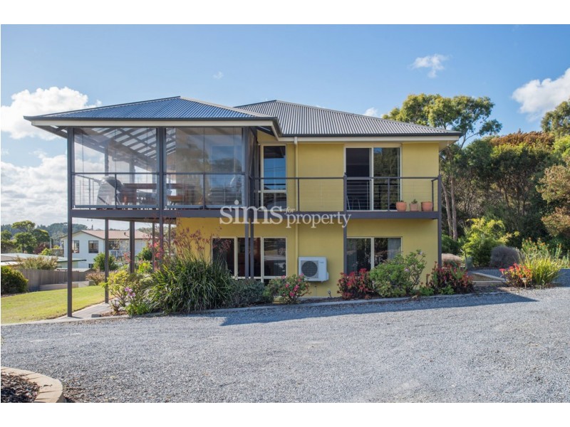 1 Ocean View Drive, Greens Beach TAS 7270