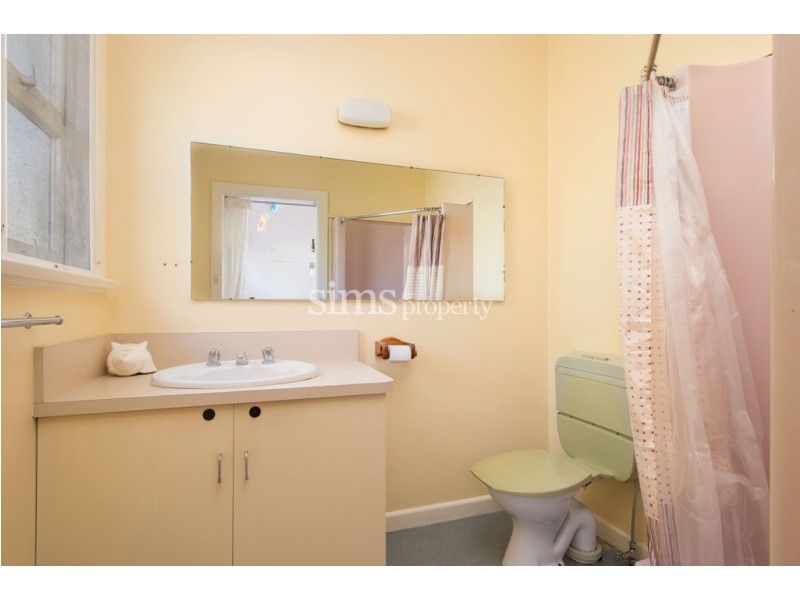 13 Delamere Crescent, Trevallyn TAS 7250