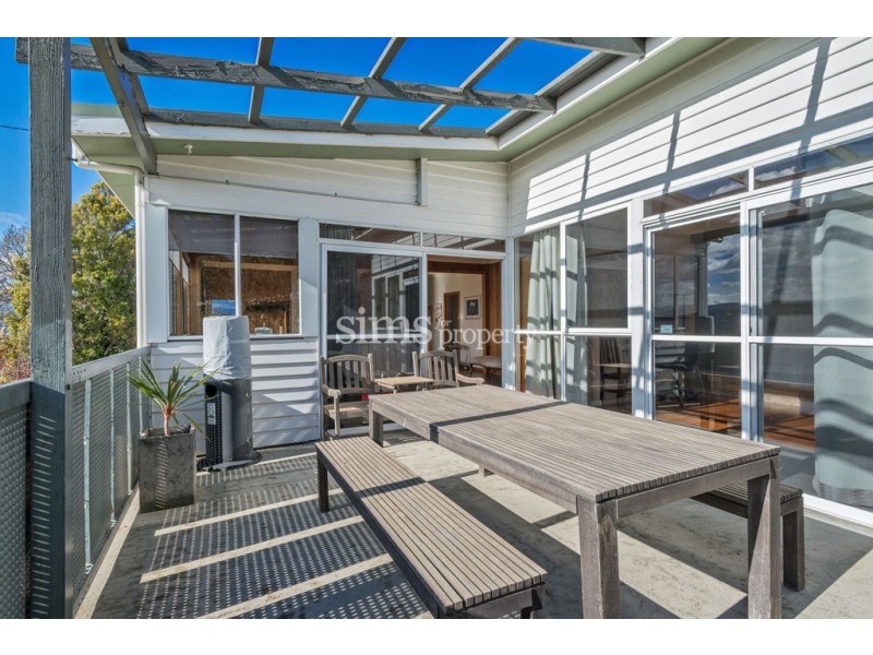 13 Delamere Crescent, Trevallyn TAS 7250