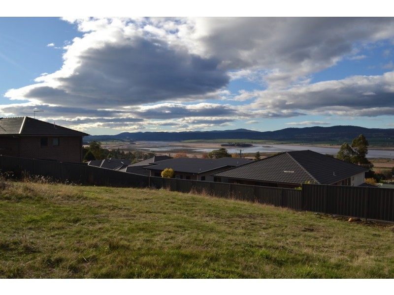 3 Hamish Court, Riverside TAS 7250