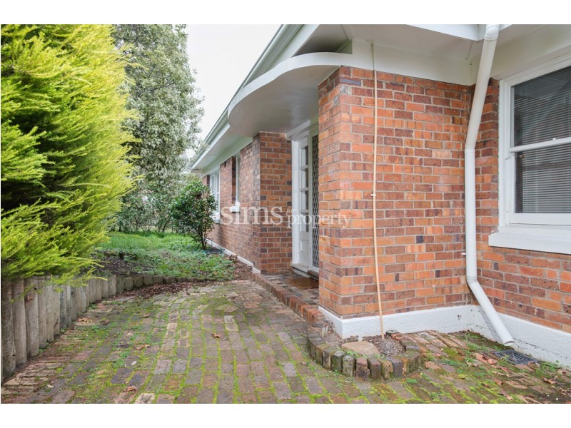 12 Summit Road, Trevallyn TAS 7250