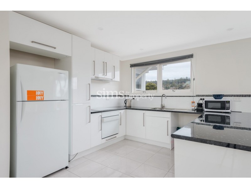 12 Summit Road, Trevallyn TAS 7250