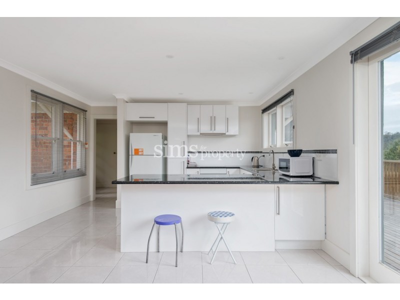 12 Summit Road, Trevallyn TAS 7250