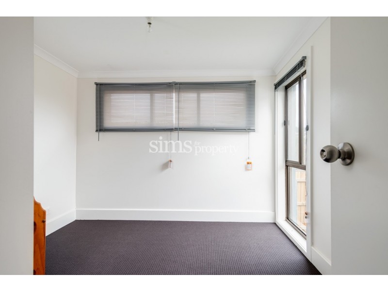 12 Summit Road, Trevallyn TAS 7250
