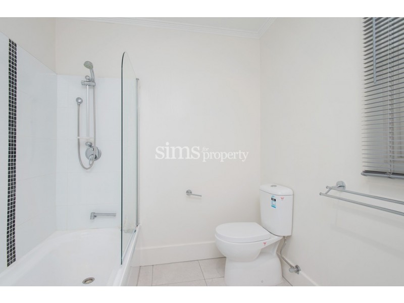 12 Summit Road, Trevallyn TAS 7250