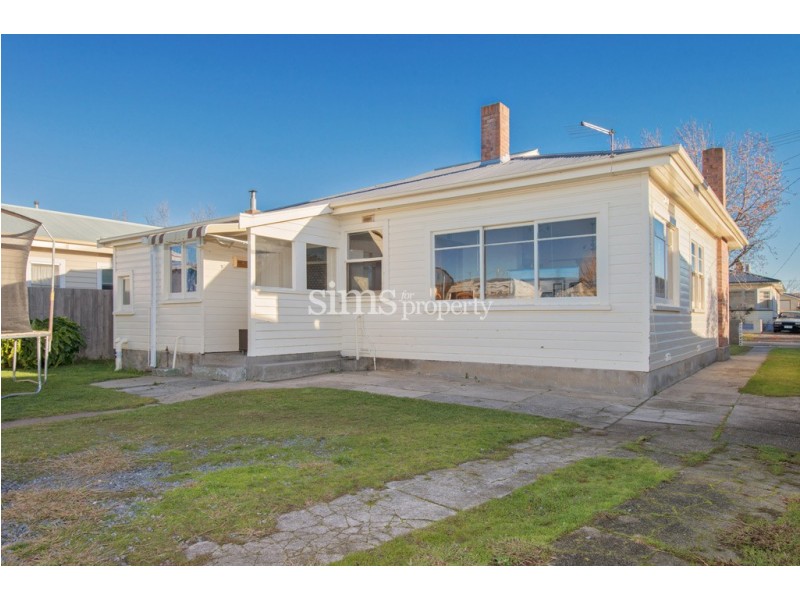 12 Allenby Street, Mowbray TAS 7248