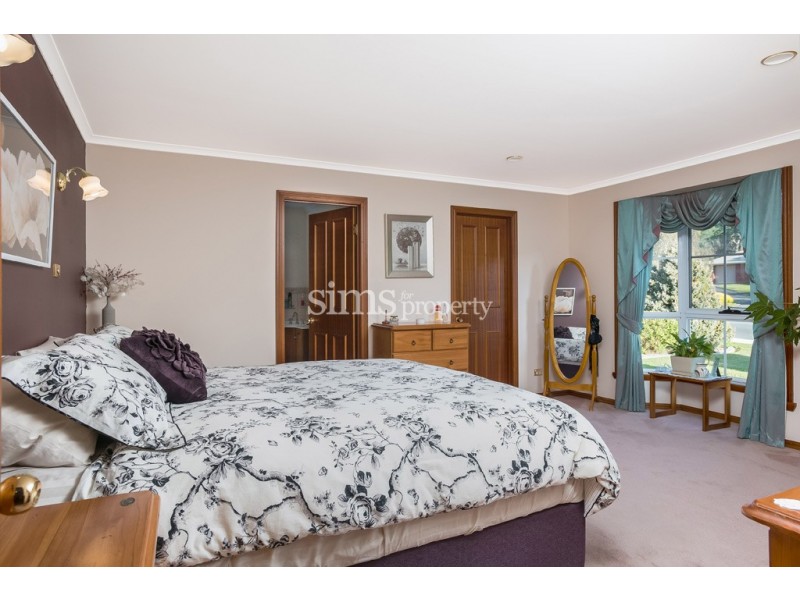 30 Pitcher Parade, Prospect Vale TAS 7250