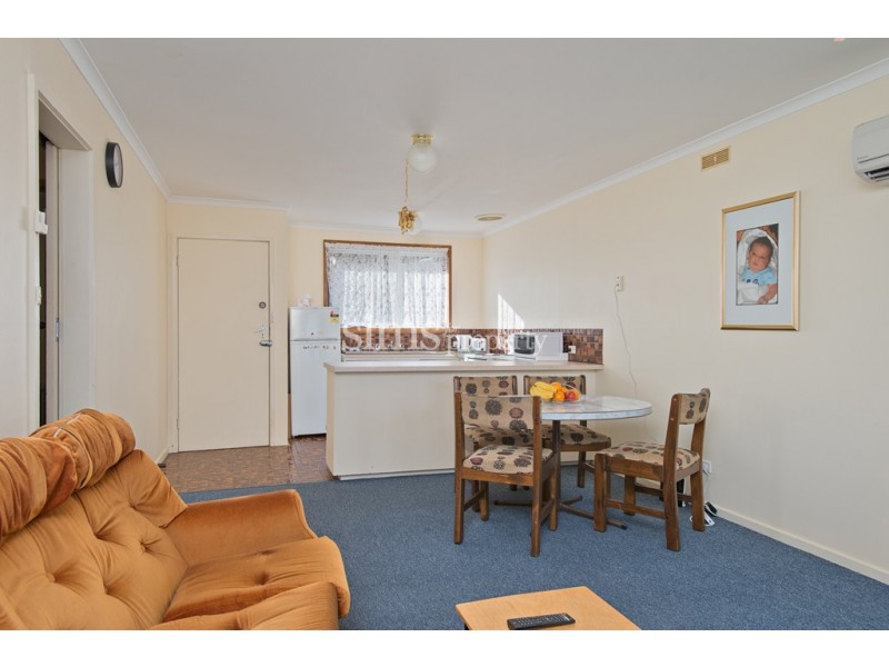 Unit 3/10 Teal Court, Newnham TAS 7248