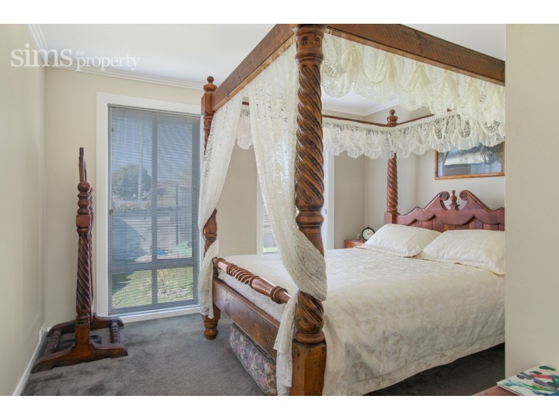 48 Hingston Crescent, Norwood TAS 7250