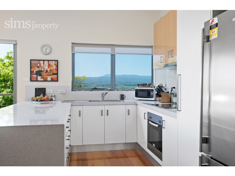 2/77 Bain Terrace, Trevallyn TAS 7250