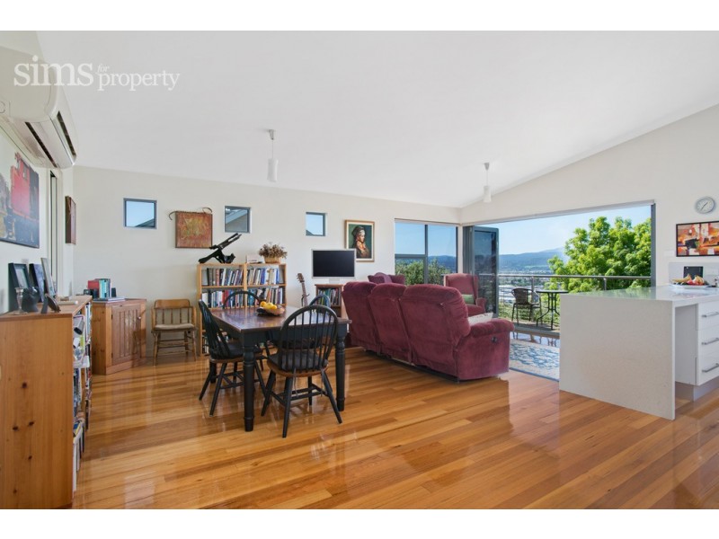 2/77 Bain Terrace, Trevallyn TAS 7250